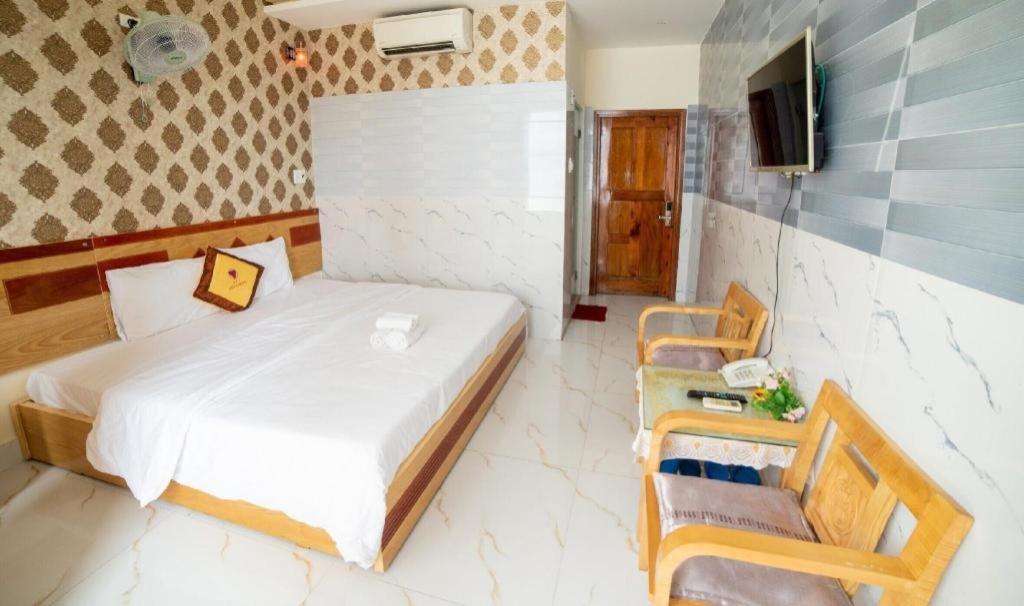 Yen Vy 04 Luxury Hotel Quy Nhon Eksteriør bilde