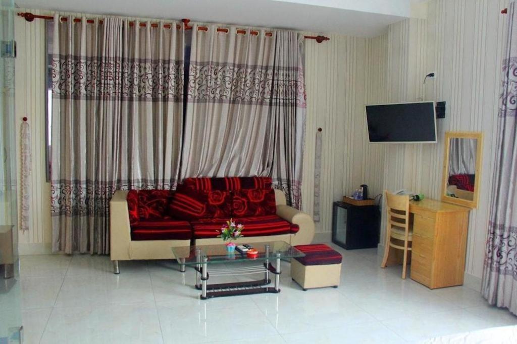 Yen Vy 04 Luxury Hotel Quy Nhon Eksteriør bilde